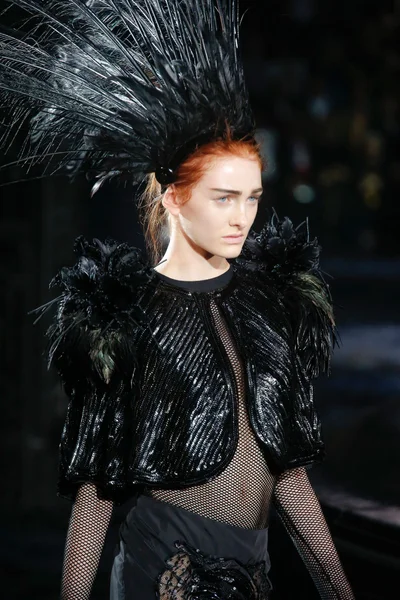 Look 73